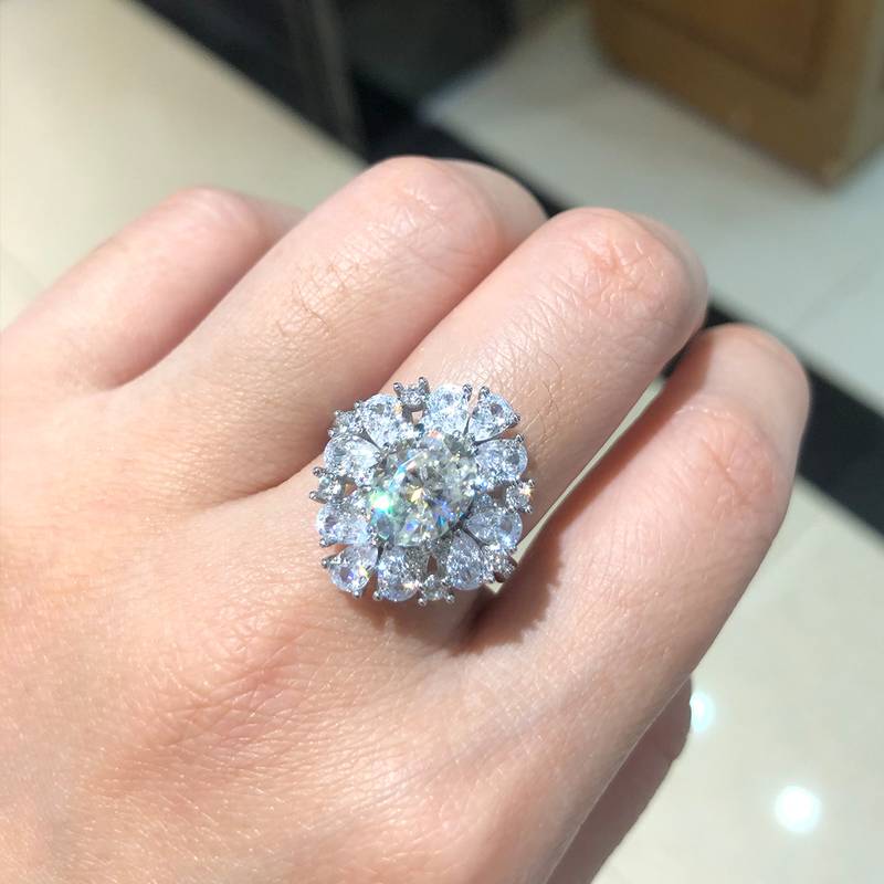 梨形小钻围镶蛋形Women's RingS925银镀白金定制选款主石Moissanite2.0ct/副石高碳钻